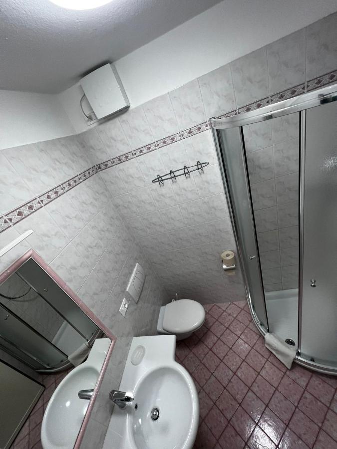 Apartment Cornicello With Pool By Glam Bardolino Ngoại thất bức ảnh