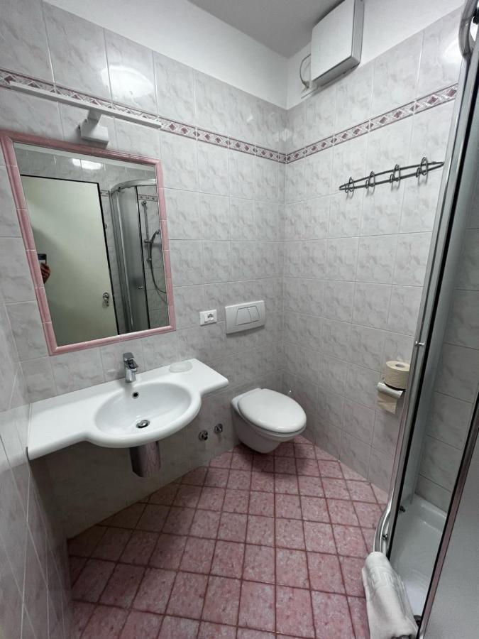 Apartment Cornicello With Pool By Glam Bardolino Ngoại thất bức ảnh